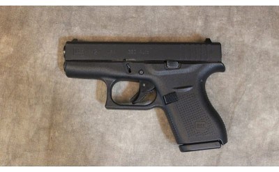 Glock~42~.380 Auto - Image 2 of 4