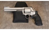Smith & Wesson~617-2~.22 Long Rifle - Image 2 of 6