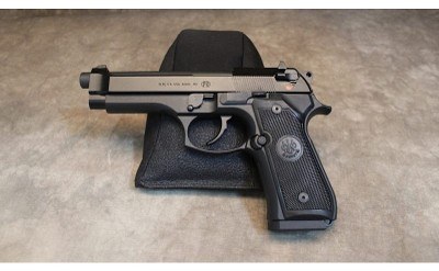 Beretta~M9~.22 Long Rifle - Image 2 of 5