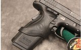 Springfield Armory ~ XD-45 ~ .45 ACP - 5 of 8