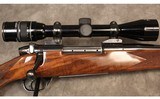 Weatherby ~ Mark V ~ .270 Weatherby Magnum - 3 of 10