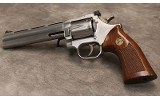 Dan Wesson Arms ~ 715 ~ .357 Magnum