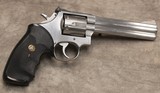 Smith & Wesson ~ 686 ~ .357 Magnum - 1 of 2