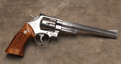 Smith & Wesson ~ 629-1 ~ .44 Magnum