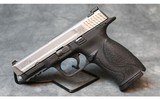 Smith & Wesson ~ M&P40 ~ .40S&W - 2 of 3