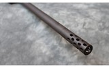 Weatherby ~ Mark 5 ~ 300 win mag - 7 of 12