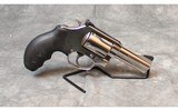 Smith & Wesson ~ 60-15 ~ .357 Mag