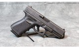 GLOCK ~ G19 ~ 9mm - 1 of 3