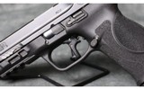 Smith & Wesson ~ M&P9 M2.0 ~ 9mm Luger - 2 of 6