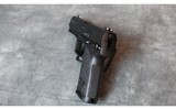 Heckler & Koch ~ USP ~ 9mm Luger - 3 of 4