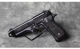 Beretta ~ M9 ~ 9mm Luger
