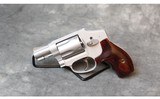 Smith & Wesson ~ 642-2 ~ 38 SPL+P