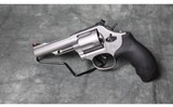 Smith & Wesson ~ 69 ~ 44 Mag
