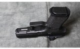 Glock ~ 19 ~ 9mm - 4 of 4