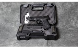 Smith & Wesson ~ M&P 45 M2.0 ~ 45 Auto - 1 of 5