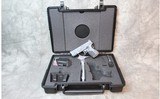 Springfield ~ XDS-9 3.3 ~ 9mm - 1 of 5