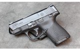 Smith and Wesson ~ M&P 9 Shield ~ 9mm Luger - 1 of 4