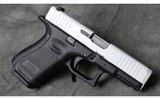 Glock ~ Model 19 ~ 9mm - 3 of 5