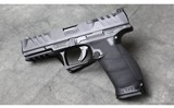 Walther ~ PDP ~ 9mm - 1 of 4