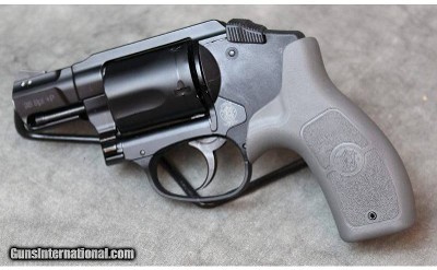 Smith and Wesson ~ BG38-1 ~ .38 Spl +P