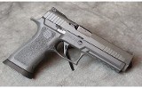 Sig Sauer ~ P320 ~ 9mm - 2 of 4