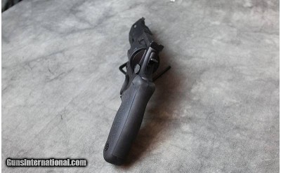Taurus ~ Raging Bull ~ .44 Mag - Image 3 of 4
