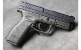 Springfield Armory ~ XD-40 ~ .40 S&W - 3 of 5