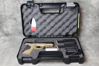 Smith and Wesson ~ M&P 9 ~ 9mm