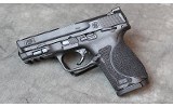 Smith and Wesson ~ M & P M2.0 ~ 9mm - 1 of 4