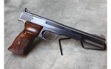 Smith and Wesson ~ Model 41 ~ .22 LR - 3 of 5