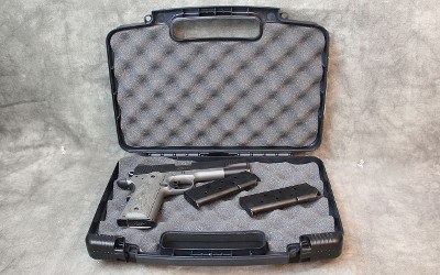 Kimber ~ Custom LW ~ .45 ACP