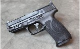 Smith and Wesson ~ M&P 9 M 2.0 ~ 9mm - 2 of 5