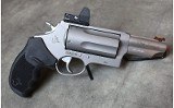 Taurus ~ The Judge ~ .45LC/.410 - 2 of 4