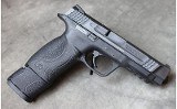 Smith and Wesson ~ M&P 45 ~ .45 Auto - 3 of 5