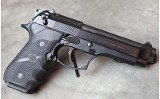 Beretta ~ 92FS ~ 9mm - 2 of 4
