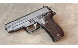 Sig Sauer ~ P226 ~ 9mm - 2 of 4