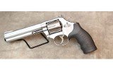 Smith & Wesson ~ 686-6 ~ 357 - 2 of 4