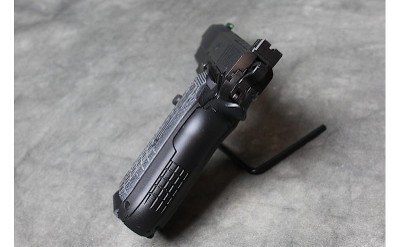 Kimber ~ KDS9c ~ 9 MM - Image 4 of 5