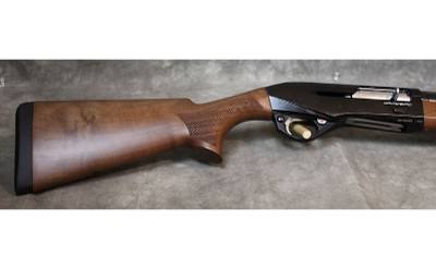 Benelli ~ Montefeltro ~ 12 - Image 2 of 8