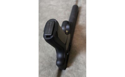 Browning ~ Buck Mark ~ .22 - Image 4 of 4