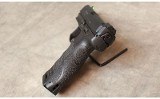 HK ~ VP 40 ~ 40 S&W - 4 of 5