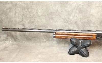 Browning ~ None ~ 12 Gauge - Image 2 of 8