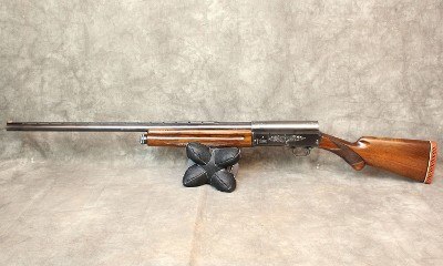 Browning ~ None ~ 12 Gauge - Image 1 of 8
