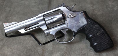 Smith & Wesson ~ 66-5 ~ .357 - Image 1 of 4