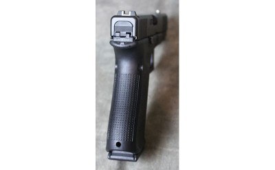 Glock ~ 17Gen5 ~ 9mm - Image 3 of 4