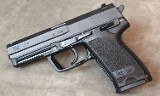 HK ~ USP ~ .40 S&W - 1 of 4