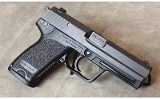 HK ~ USP ~ .40 S&W - 2 of 4