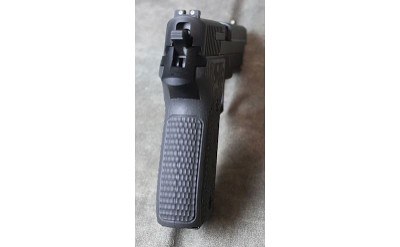 Sig Sauer ~ P226 ~ .40 - Image 3 of 4