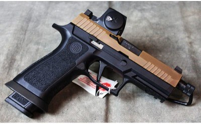 Sig Sauer ~ P320 Tacops Snakebite ~ 9mm - Image 2 of 4