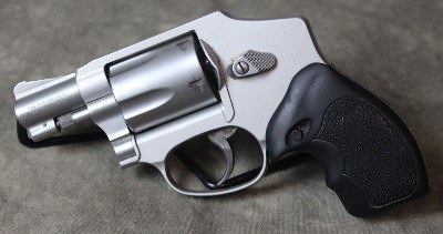 Smith & Wesson ~ 642-1 Airweight ~ .38 - Image 1 of 4
